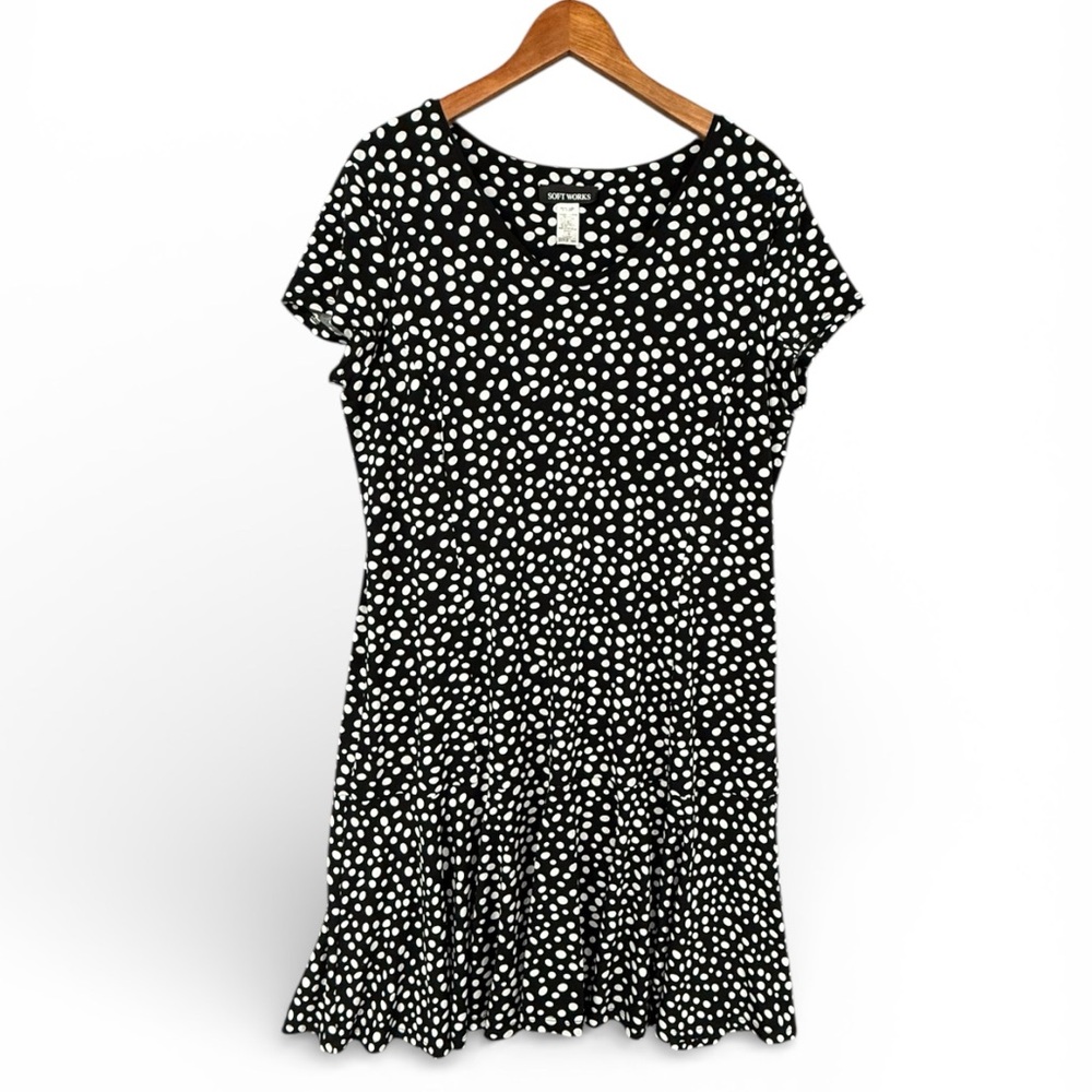 Softworks Polka Dot Dress Black White Stretchy Non-Wrinkle Size Large